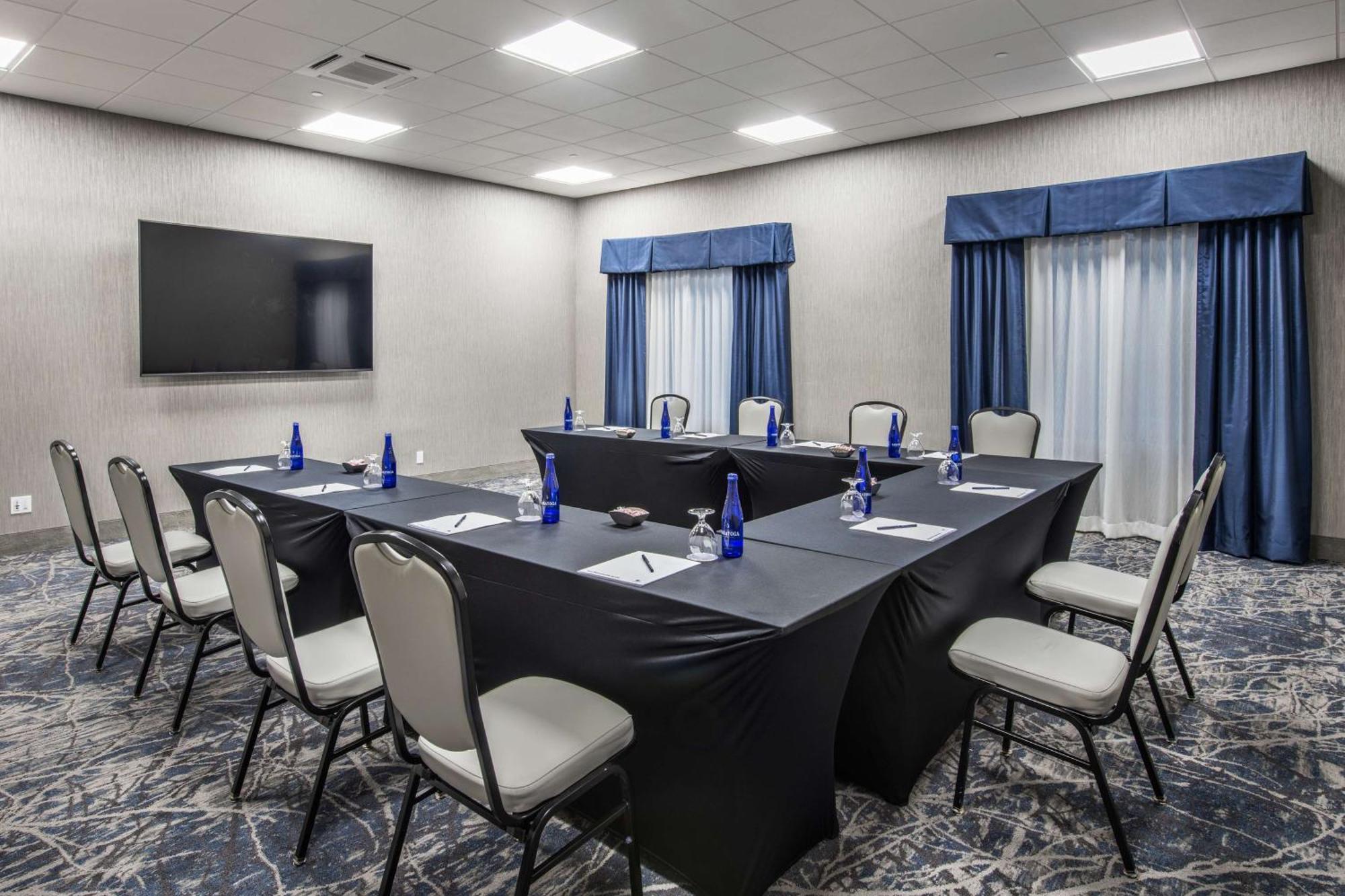 מלון Rossmoor Doubletree By Hilton Monroe Township Cranbury מראה חיצוני תמונה
