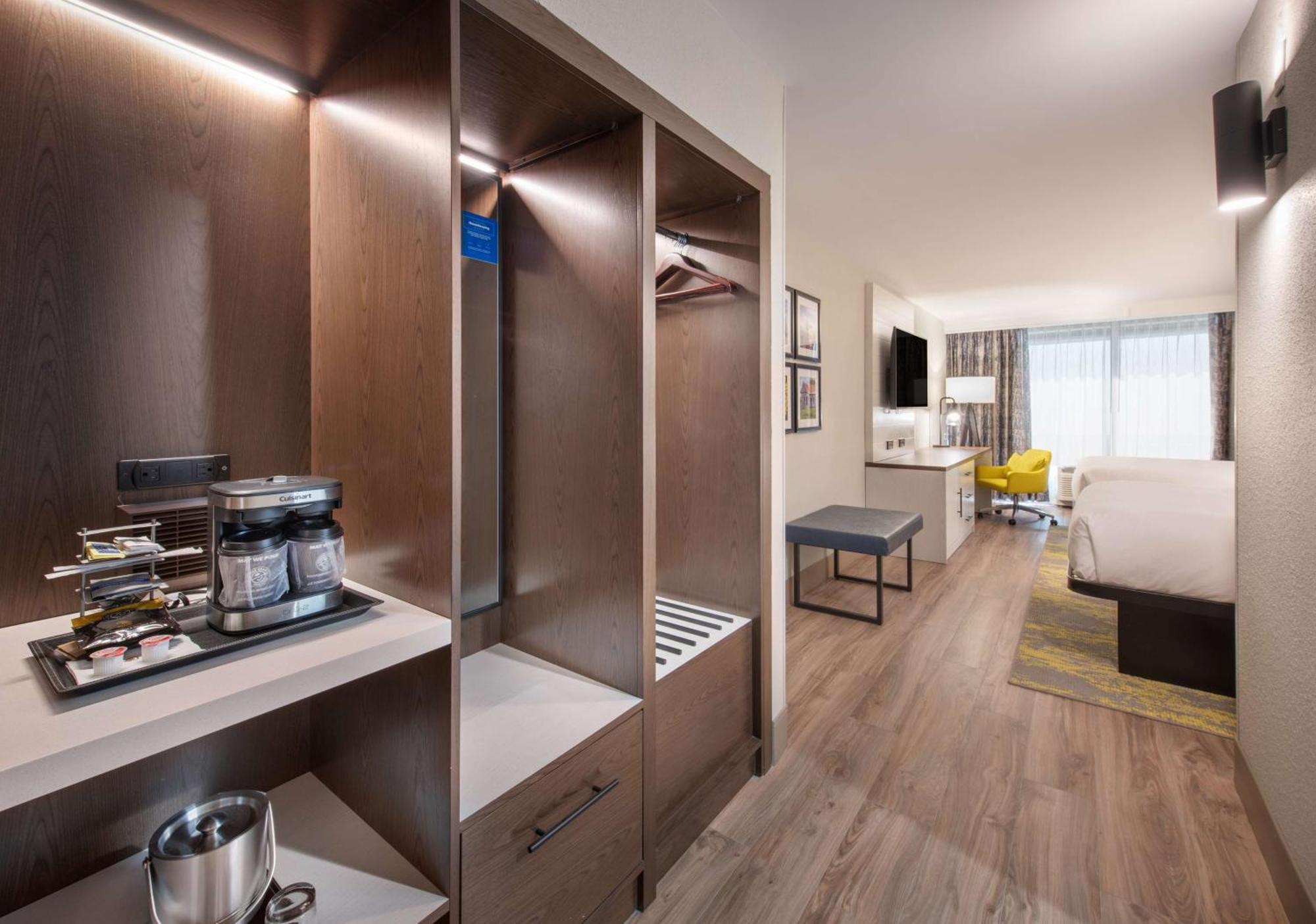 מלון Rossmoor Doubletree By Hilton Monroe Township Cranbury מראה חיצוני תמונה